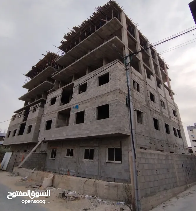عماره قيد الانشاء