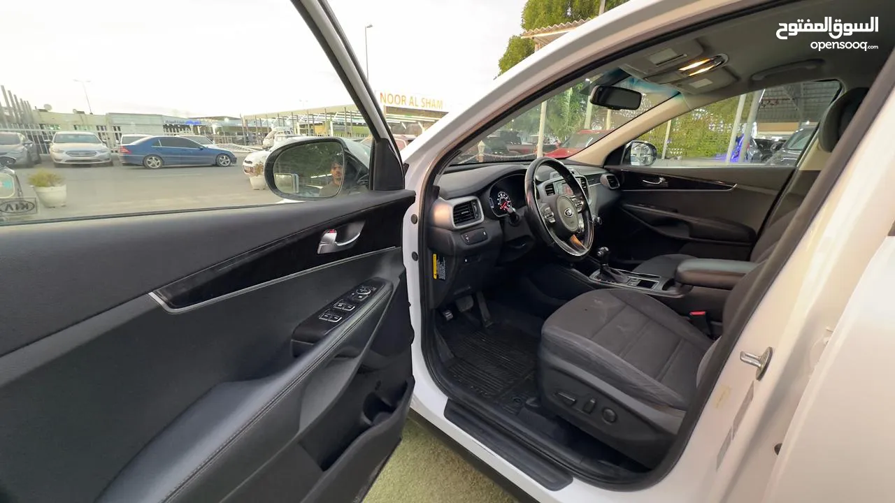 Kia Sorento model 2016 warranty one year