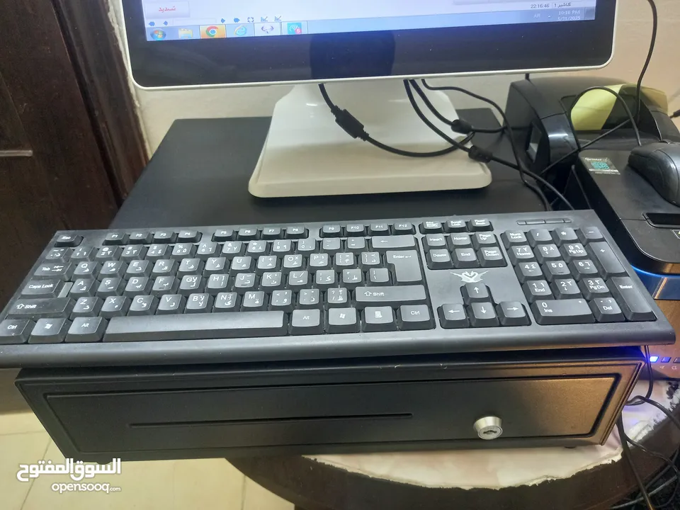شاشه كاش لمس مع برنامج نقطه بيع