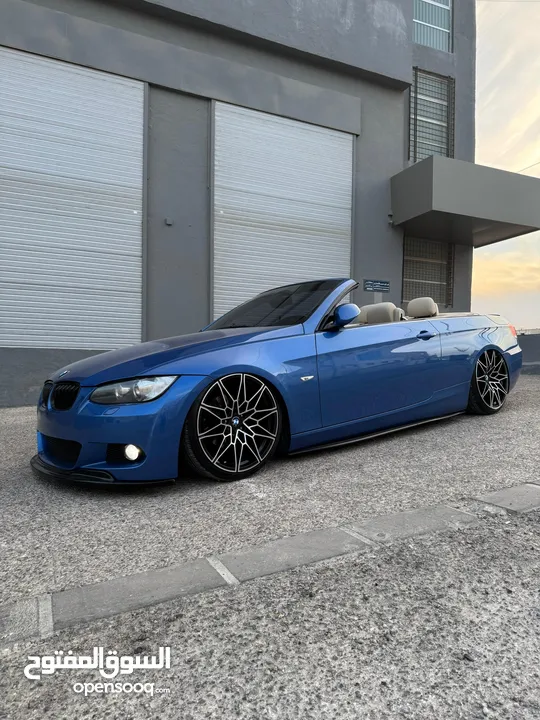 BMW 325i كشف E93