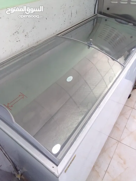 فريزر بطح بحال وكاله عندي  130 سم موفر للطاقه