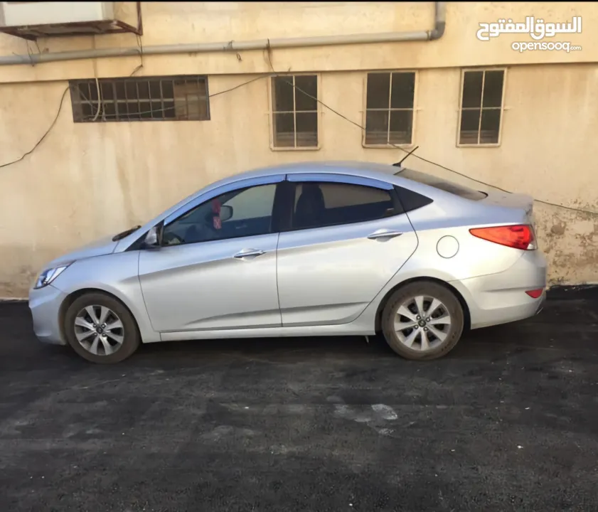 للبيع هونداي اكسنت 2015 سولار