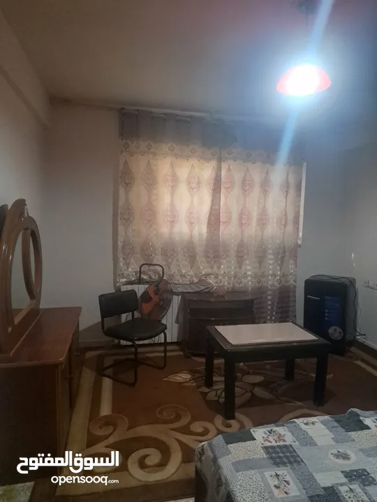 استيديوهات مفروشة شامل ماء وكهرباء وانترنت