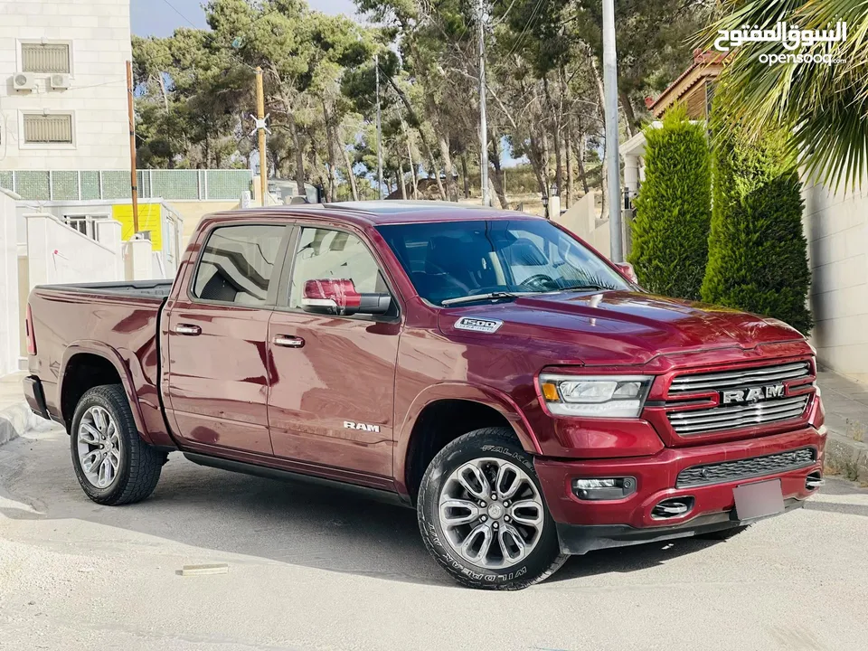 dodge  RAM LARAMIE CREW 2021 5.7L HEMI V8 4X4