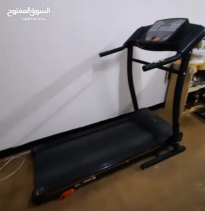 Treadmill,  only 70bd negotiable