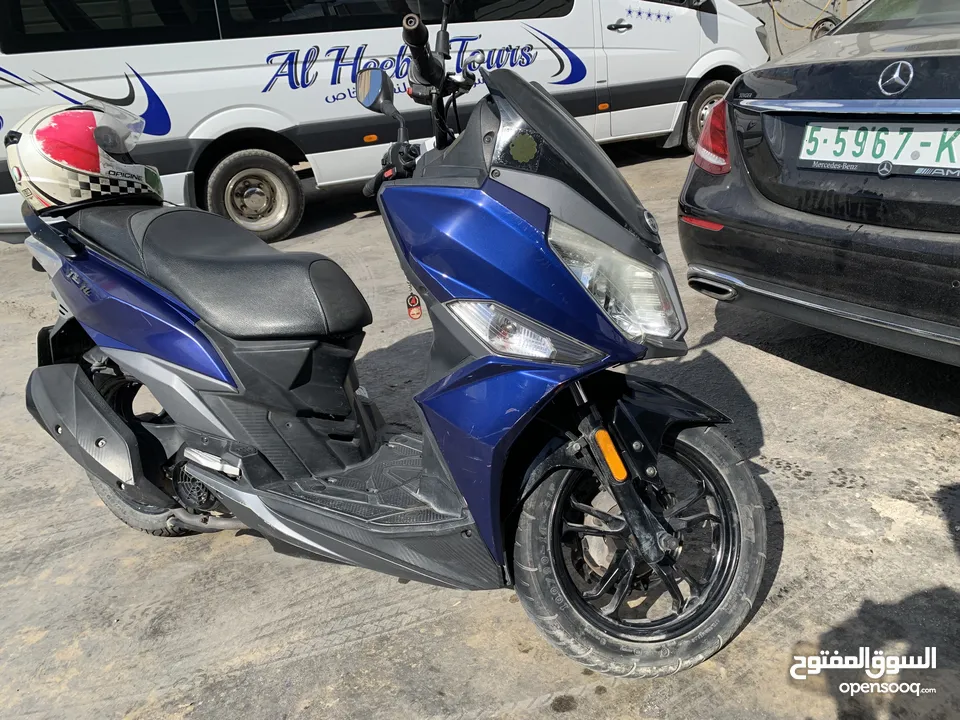 دراجه من نوع جت 14