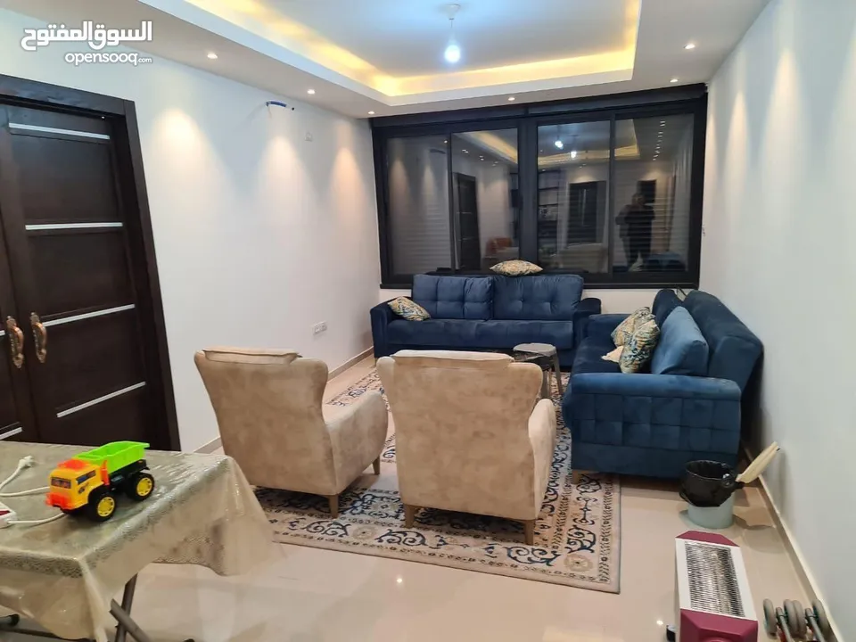 ثلاث غرف نوم مفروشة للايجار المصايف