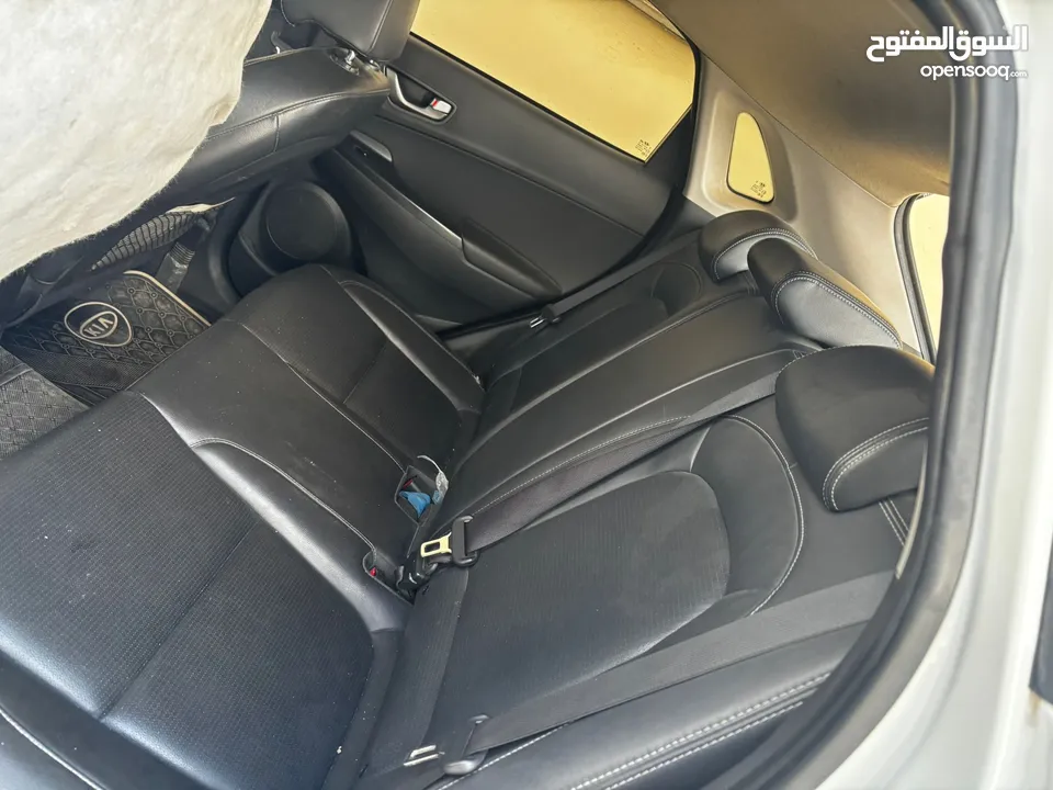 جيب هونداي كونا 2018 بنزين أوتوماتيك بصمة دهان شركة