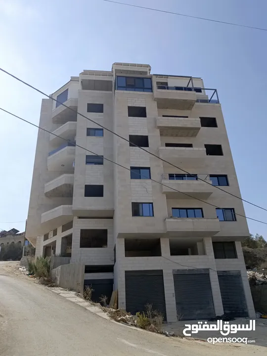 شقه طابق ثالث