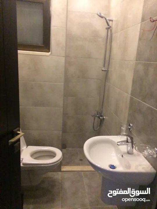 عبدون ـ شقه مفروشه فرش كامل فاخر للايجار سوبر ديلوكس باجره 1000 دينار شهري