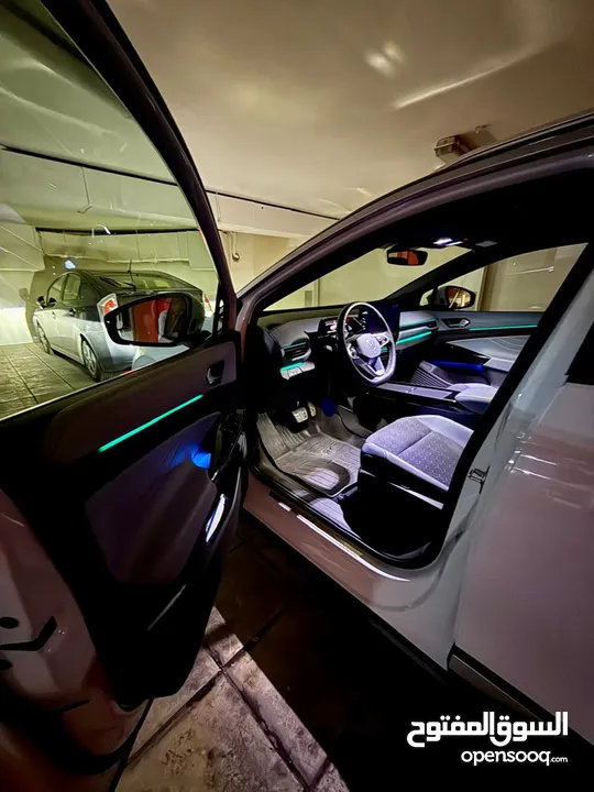 VW ID4 PRO 2022  توب نضافه فحص كامل فل الفل