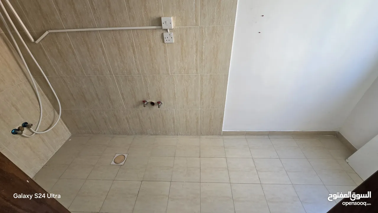 شقه فارغة للإيجار سوبر ديلوكس في الرابيه 190 متر
