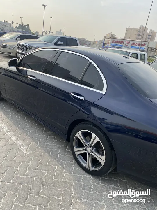 مرسيدس بنز E 300 للبيع