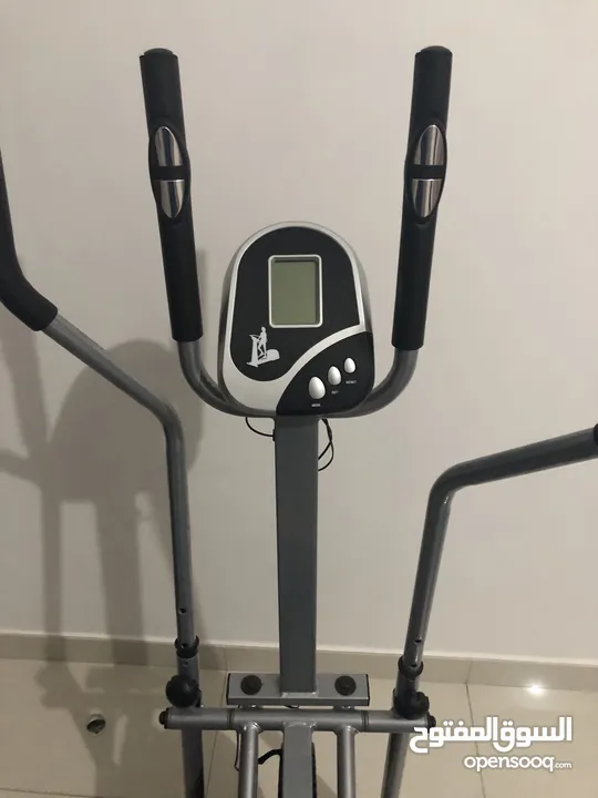 Elliptical Exercise Machine ((2 Available))