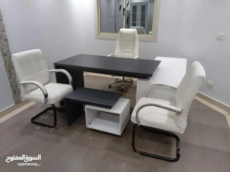 بدور على كراسي لشركتك كرسي جلد ثابت انتظار