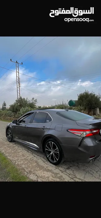 تويوتا كامري 2019 للبيع