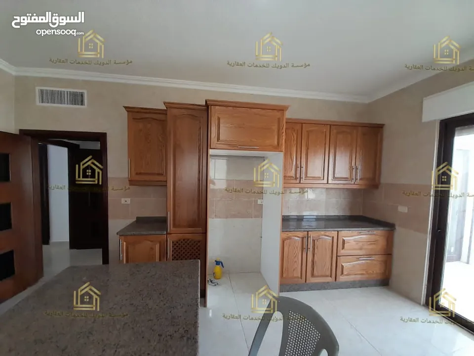 شقة لم تسكن - دير غبار - 4نوم 2ماستر - 325م - بلكونتين بإطلالــــه مميزة - تستحق المشاهدة