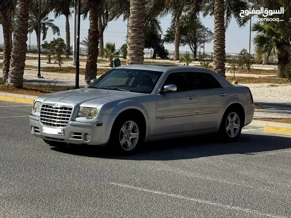 For Sale: 2008 Chrysler 300 (Silver)