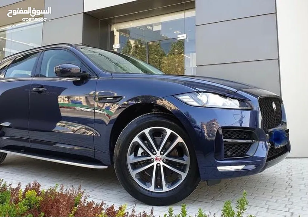 جاكور F pace