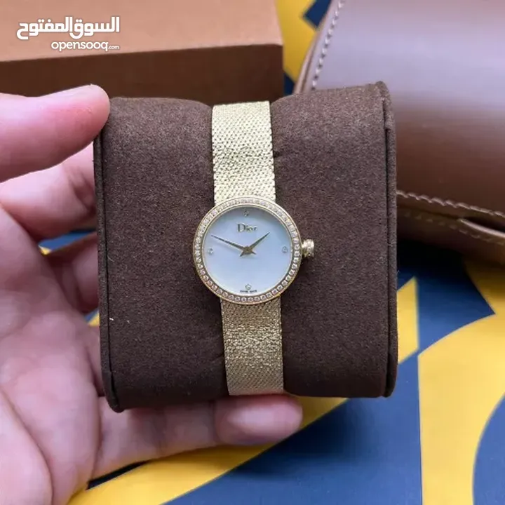 ساعات ديور نسائية