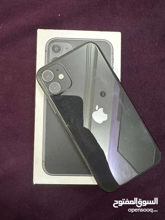 Iphone 11 64 GB  الجهاز نظيف بدون عيوب