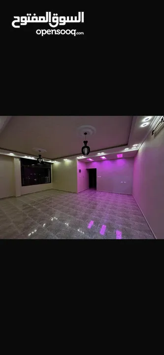 شقة للبيع مع إطلالة مميزة