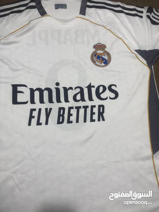 بلوزة ريال مدريد الموسم الجديد 2026 بحالة الوكالة نمرة 2XL لم تلبس ولا لبسة