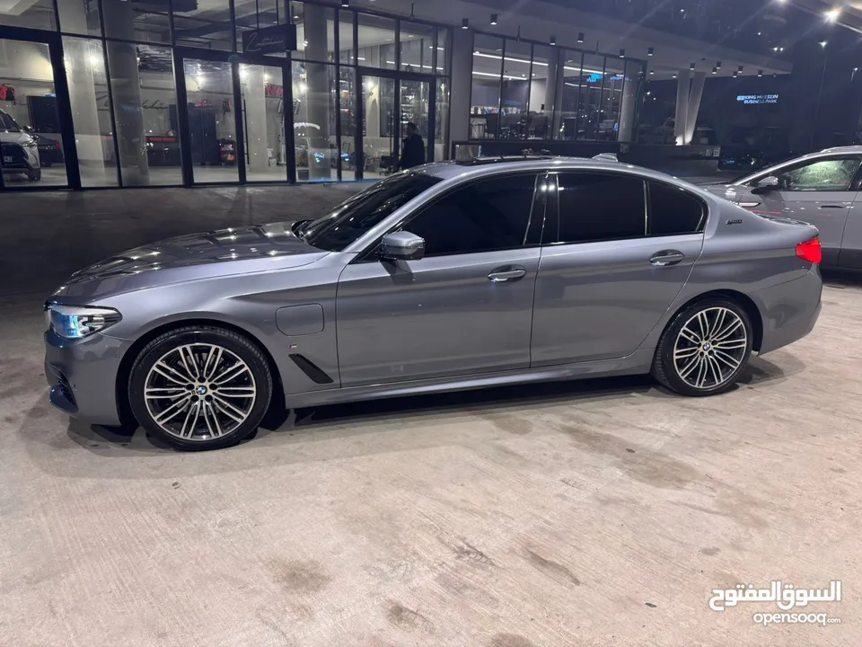 BMW 530e 2019