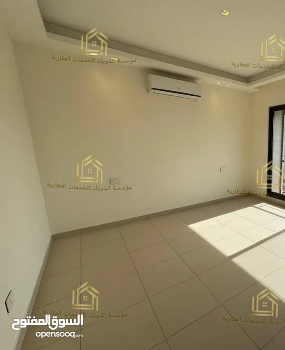 شقة فاخرة جديدة لم تسكن بتشطيبات عالية الجودة في أرقى واجمل مناطق عبدون