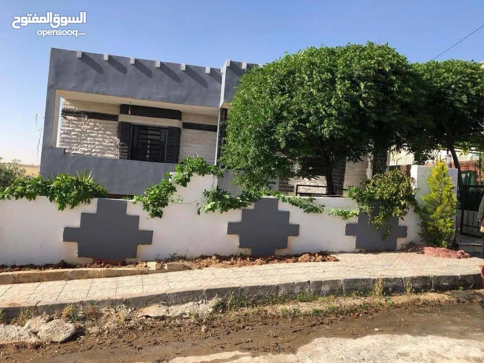 بيت مستقل للبيع