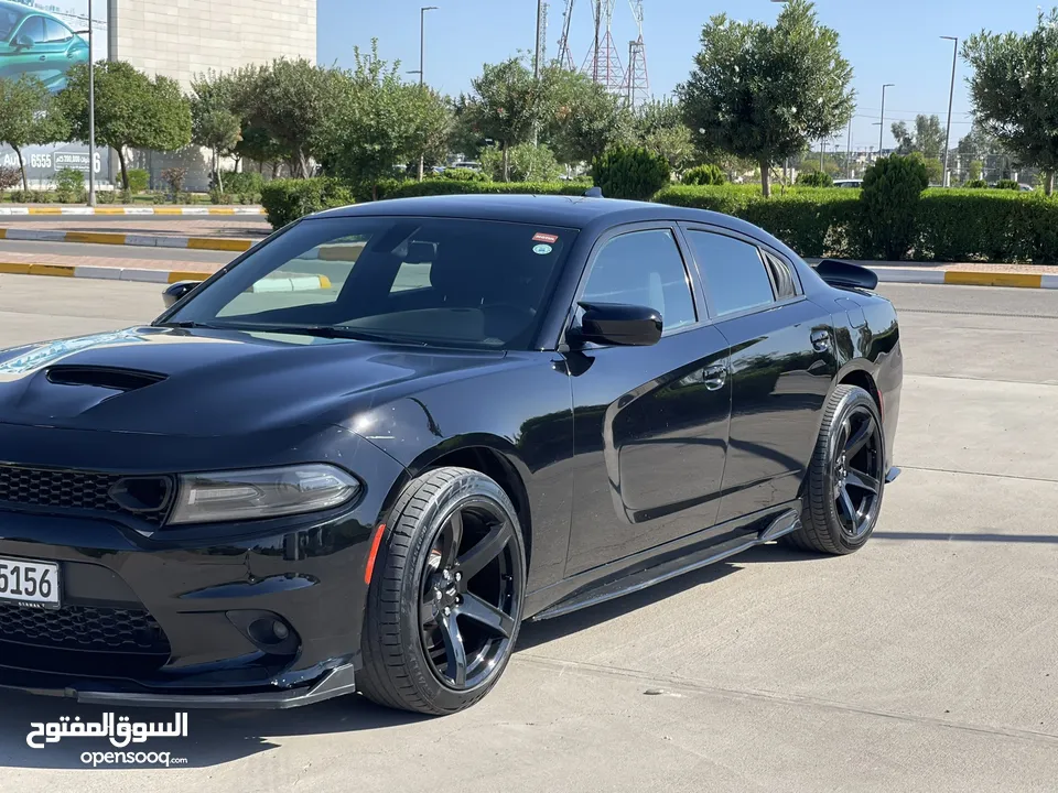 جارجر 2019 sxt4