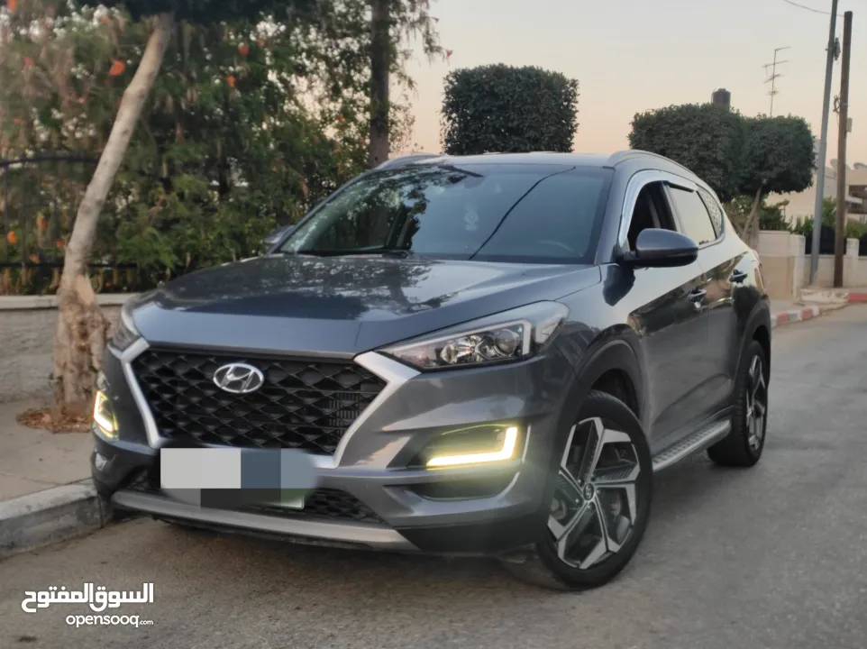 هونداي توسان ماطور 2000ديزل 2*4 فحص نخب وعداد قليل