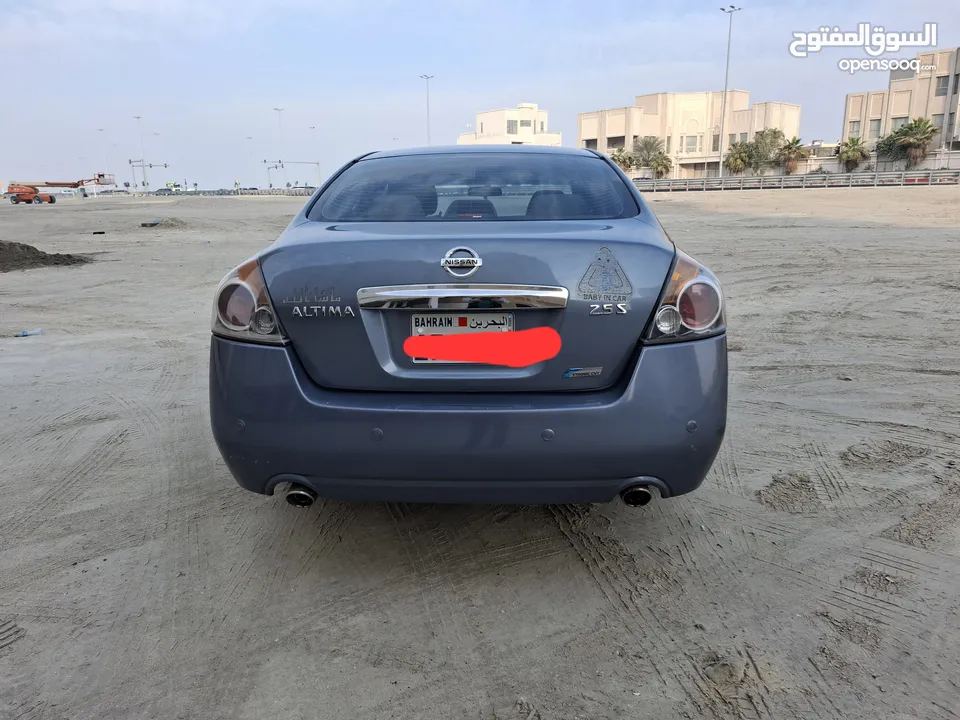 Nissan Altima SV Model 2011