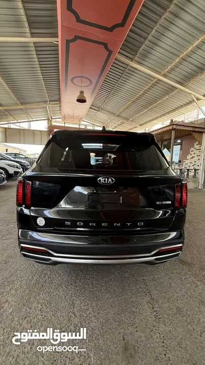 سعر بدون جمركKia sorento Hybrid 2021 ‏ سيارة لا زالت حرة