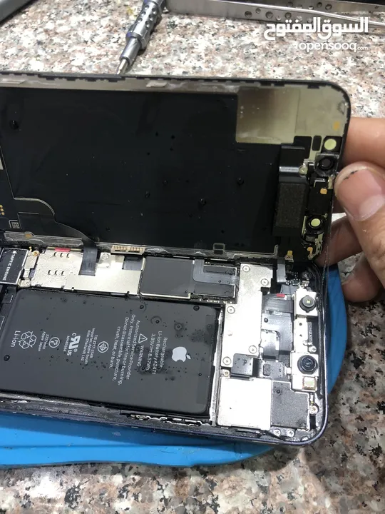 Mobile repair ورشة تصليح الجوالات