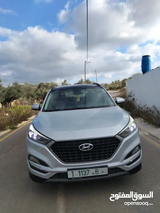 جيب هواندي توسان موديل 2016-ماتور 2000ديزل فل فل اضافات مع فتحة سقف بنوراما الجيب فحص شركة ونخب