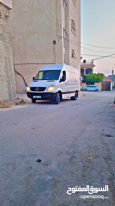 مرسيدس 515