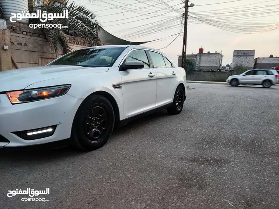 ford taurus 2013