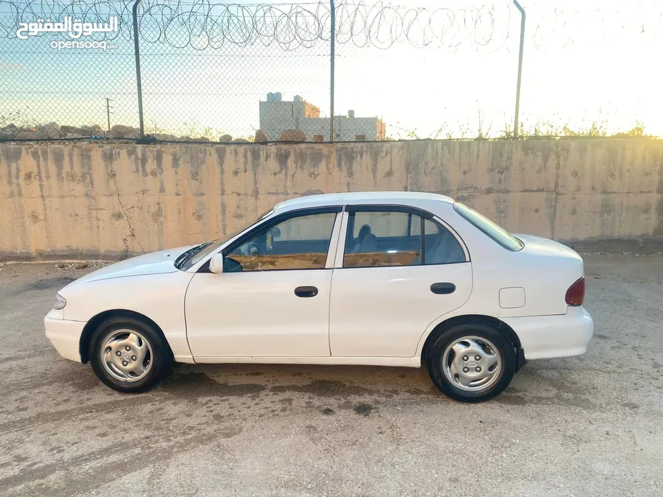 هونداي اكسنت 96 اتوماتيك للبيع