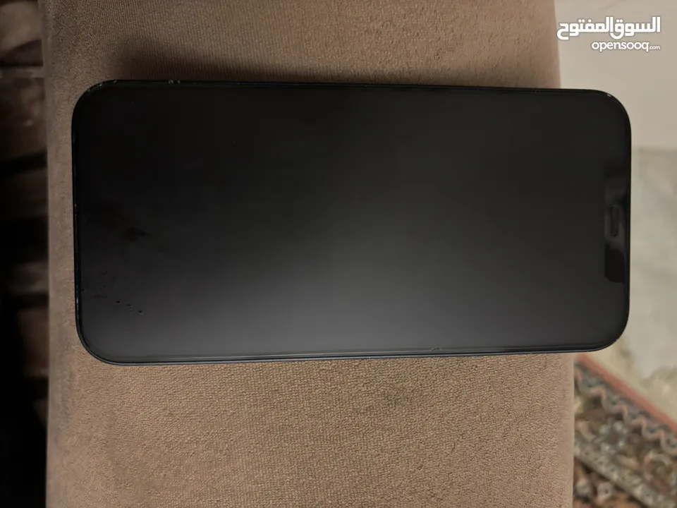 iPhone 12  64GB  استعمال شخصي
