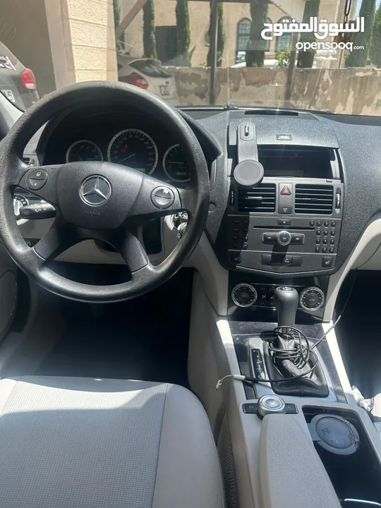 Mercedes‐Benz C‐180 BlueEFFICIENCY Kompressor 2010