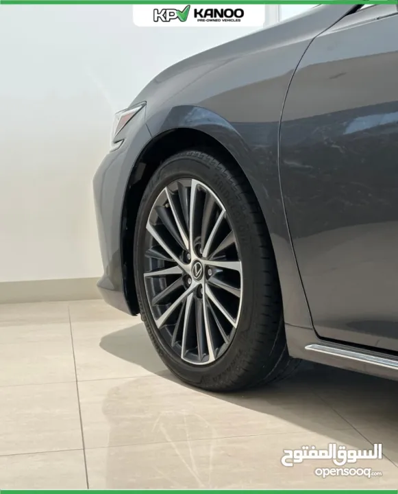 Lexus ES 350 2023 Trendy Line