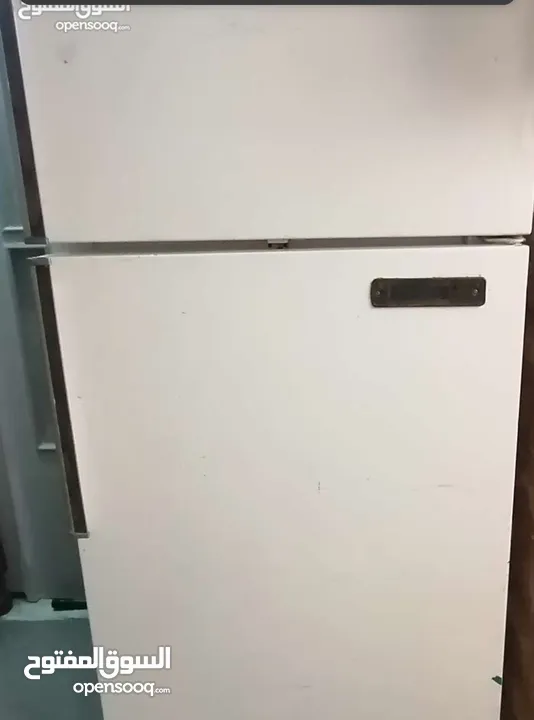 ثلاجه امريكيه مستعملة للبيع
