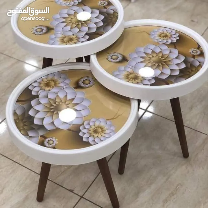طاولات سرفيس 3D  زجاج حجم الكبير قطر 40سم نظام تركي  متوفر الوان  3 قطع