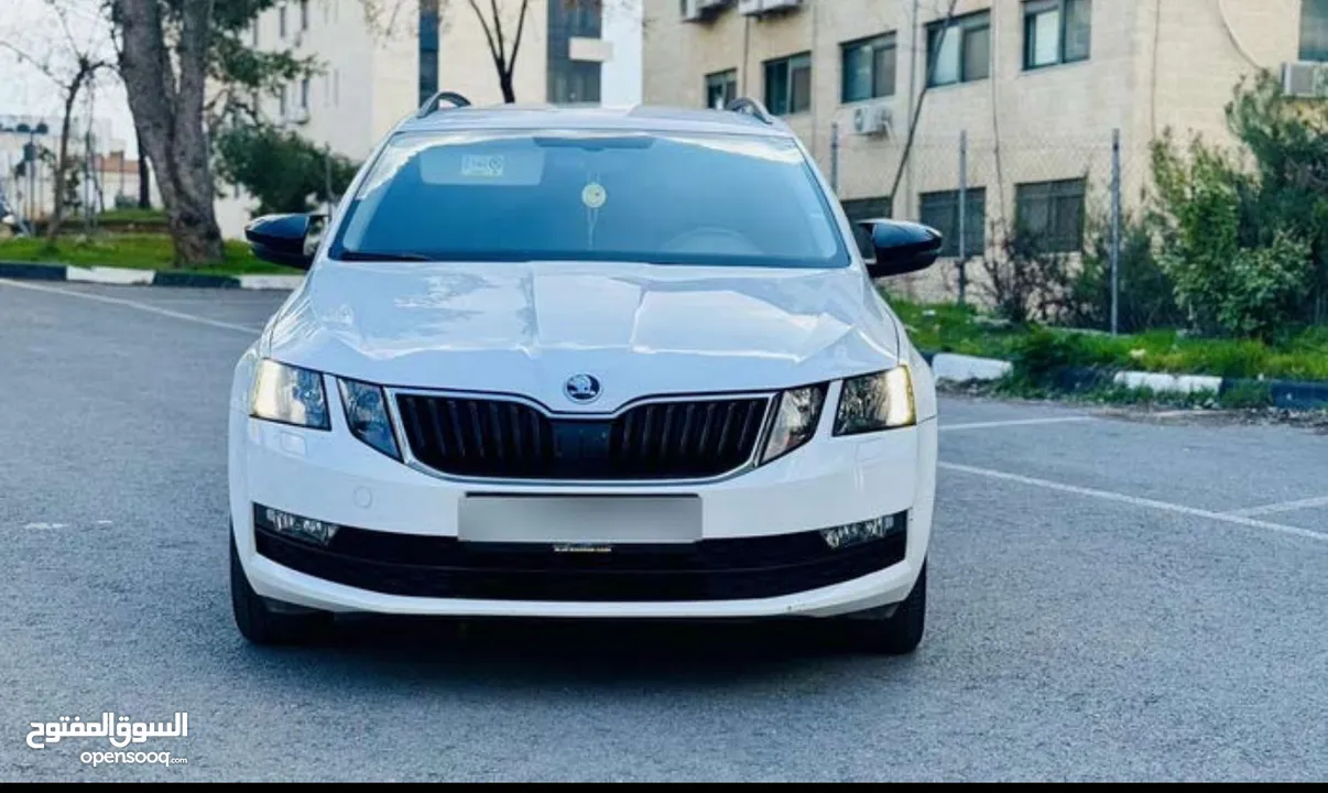 سكودا اكوتافيا ستيشن 2020 رخصه