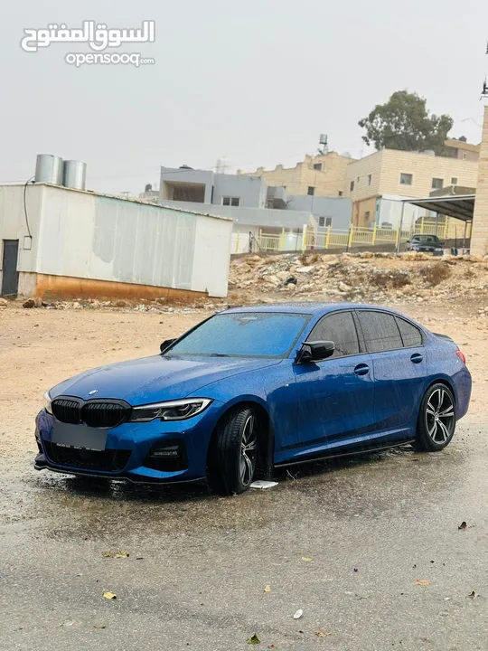 BMW - 330i   ///M Package  2020/2019  2000 256h