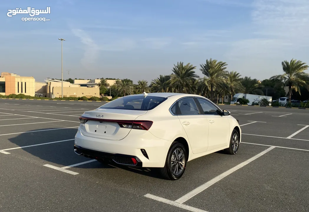 Bank financing of 1,250 AED per month - 0 Down payment - Brand new 2023 model / 1.6L V4 engine