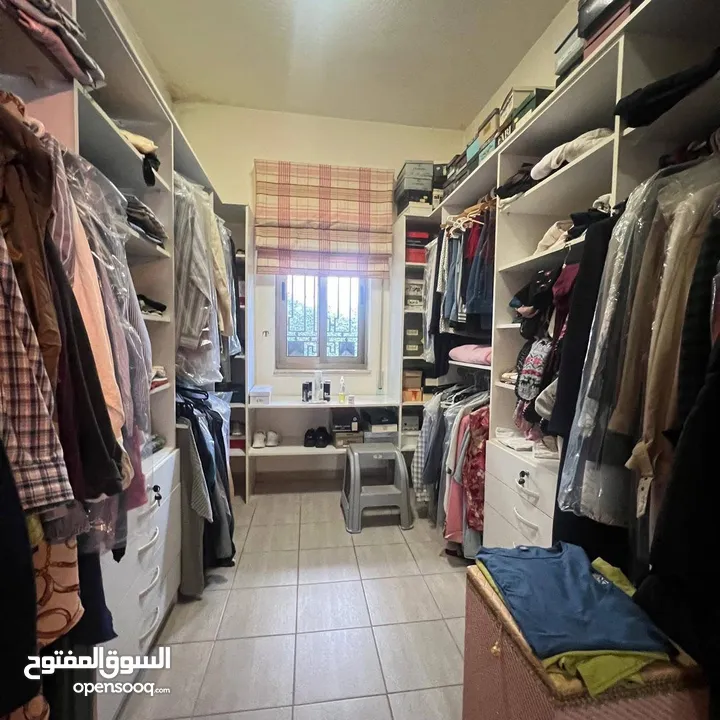 فيلا للبيع طريق المطار ضاحية النخيل