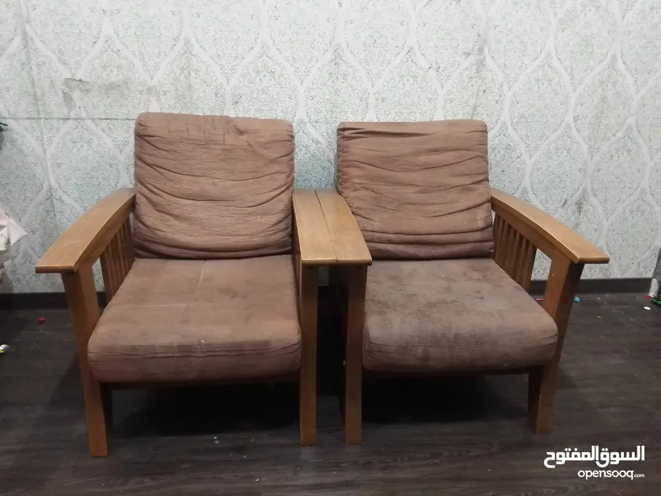 2 Wooden Sofa