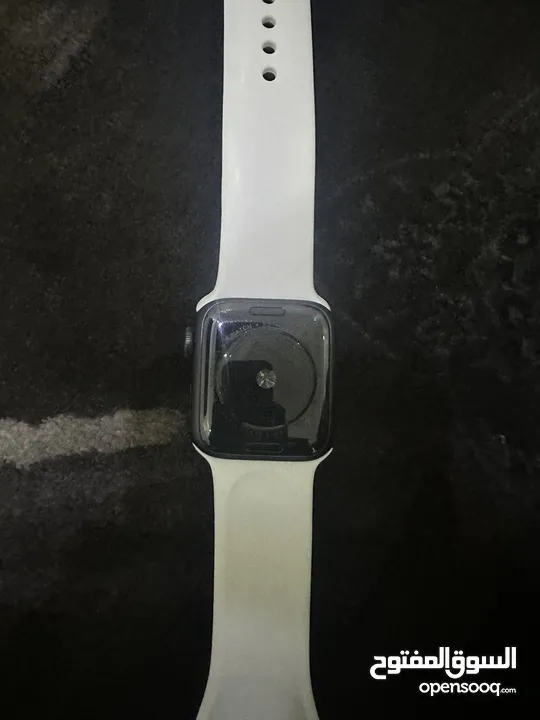 Apple Watch SE model 40mm